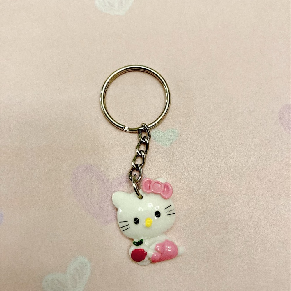 Hello Kitty keychain with apple